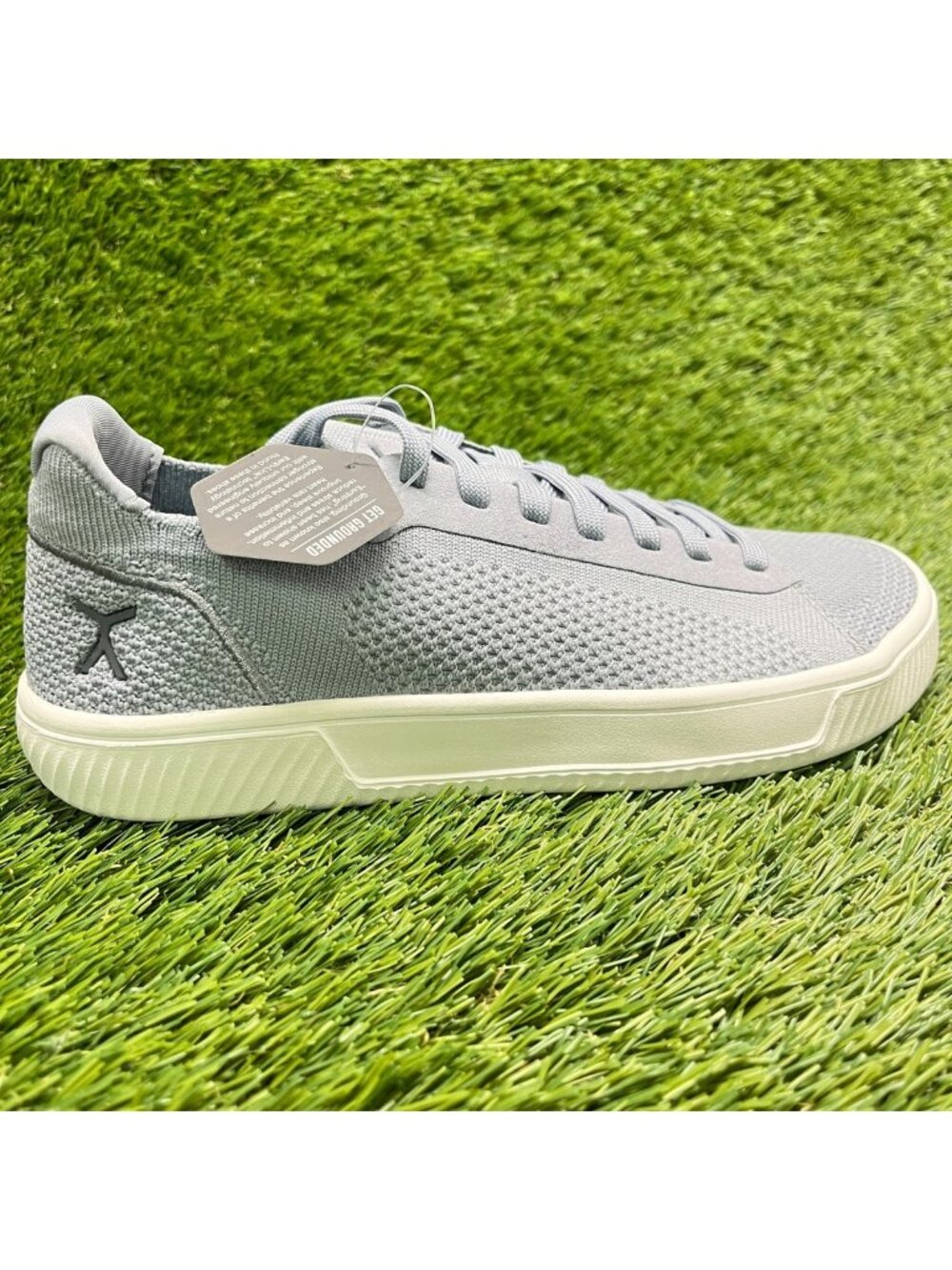 Flux Footwear Adapt Trainer Gray White Womens Size 7.5 Athletic Shoes Sneakers